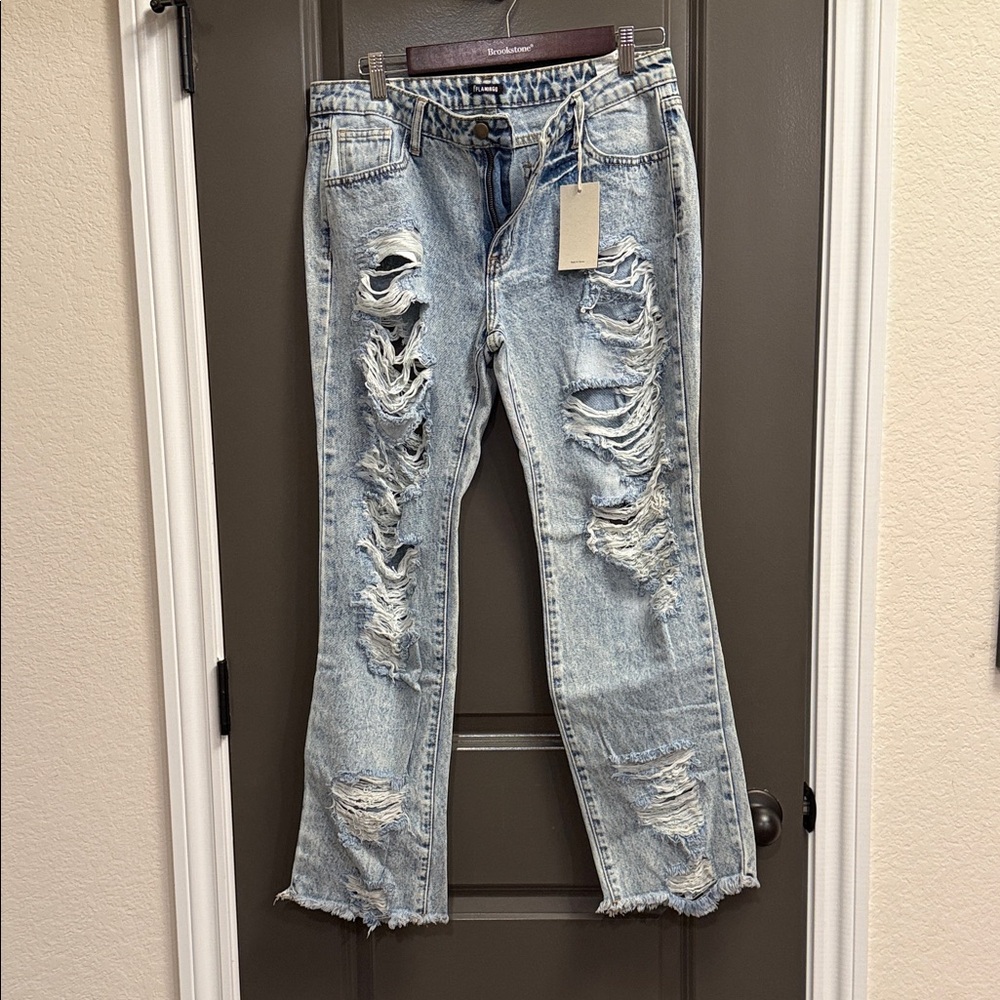 Trendy Light Blue Distressed Women's Jeans